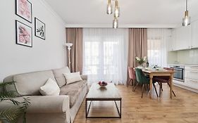 Apartments Dmowskiego Kepa Mieszczanska By Noclegi Renters